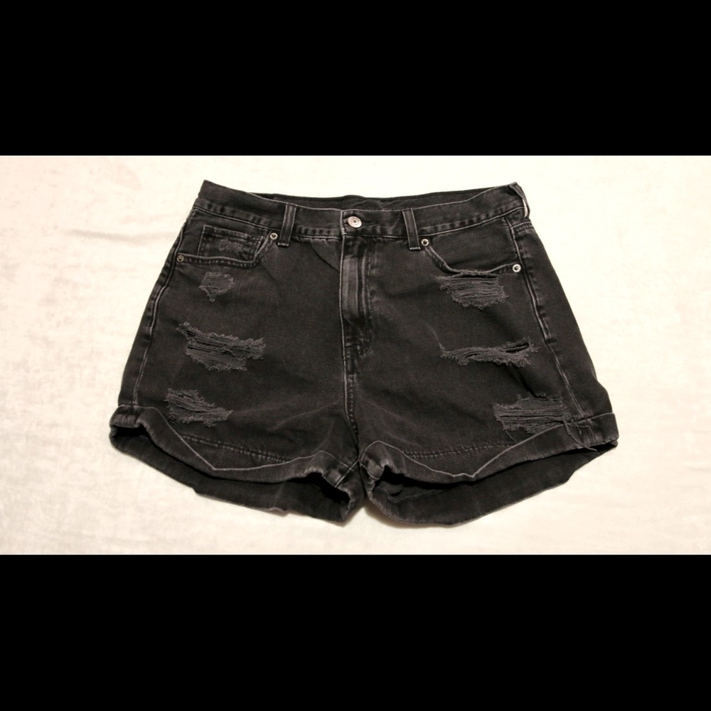 American Eagle Black Mom Shorts
